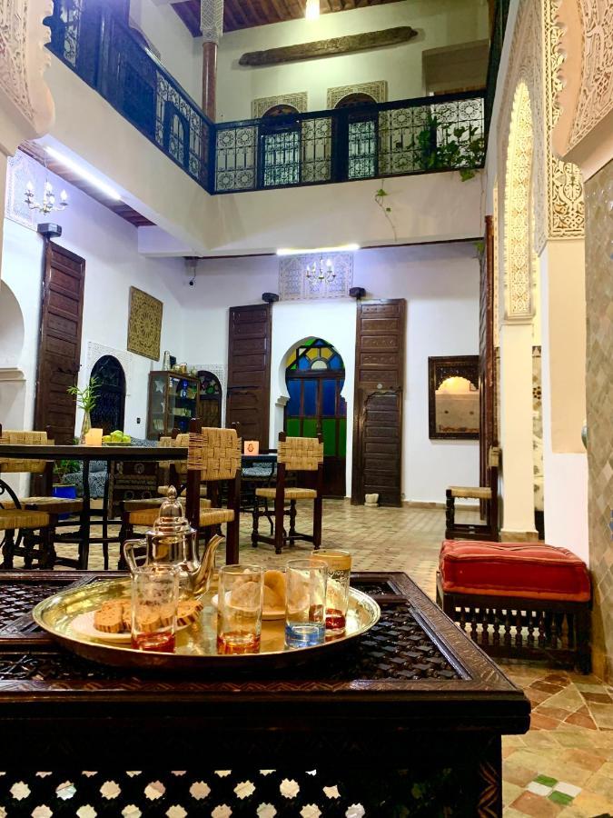 Riad Zahraa Al Ismailia Meknès Exteriör bild