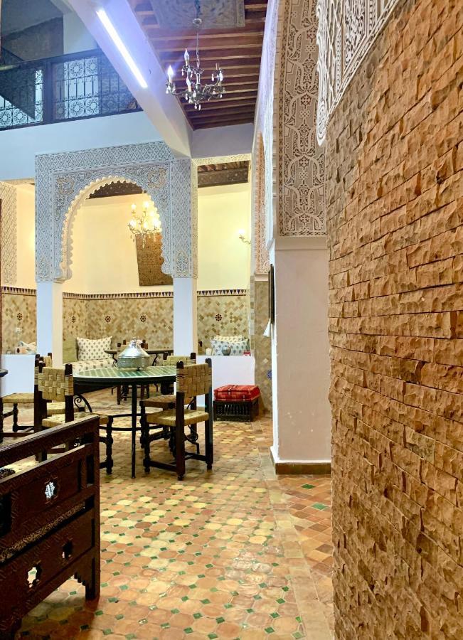 Riad Zahraa Al Ismailia Meknès Exteriör bild