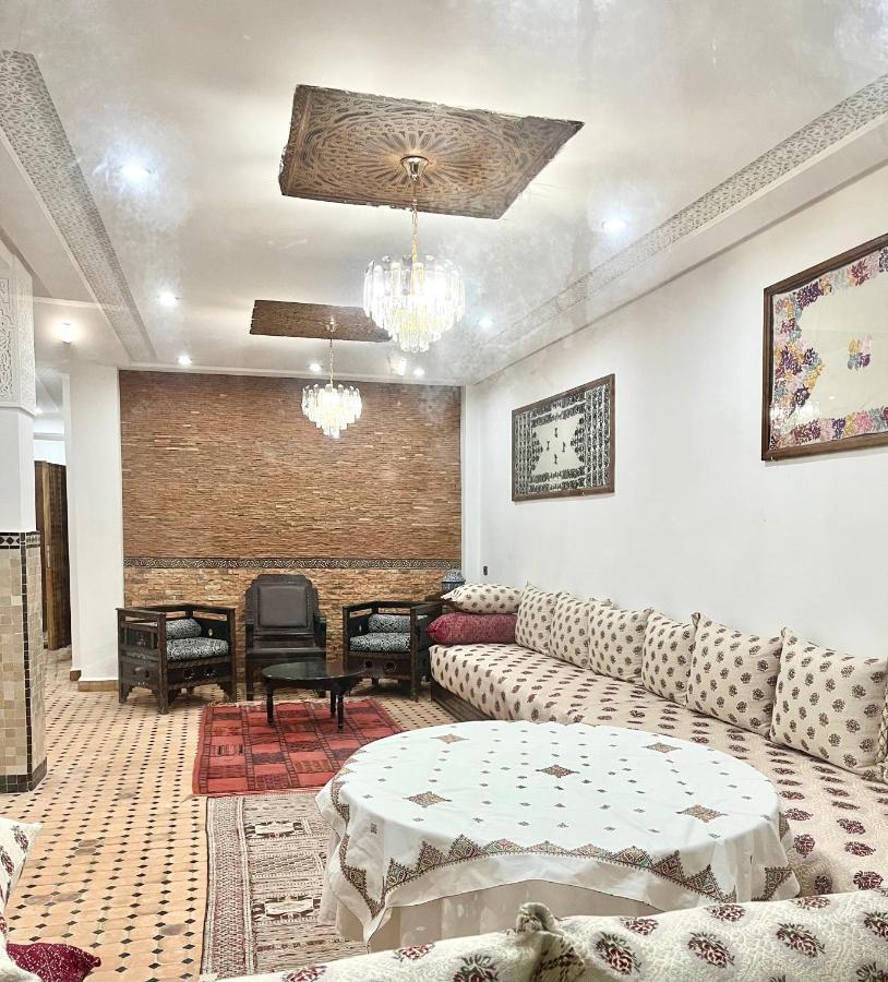 Riad Zahraa Al Ismailia Meknès Exteriör bild