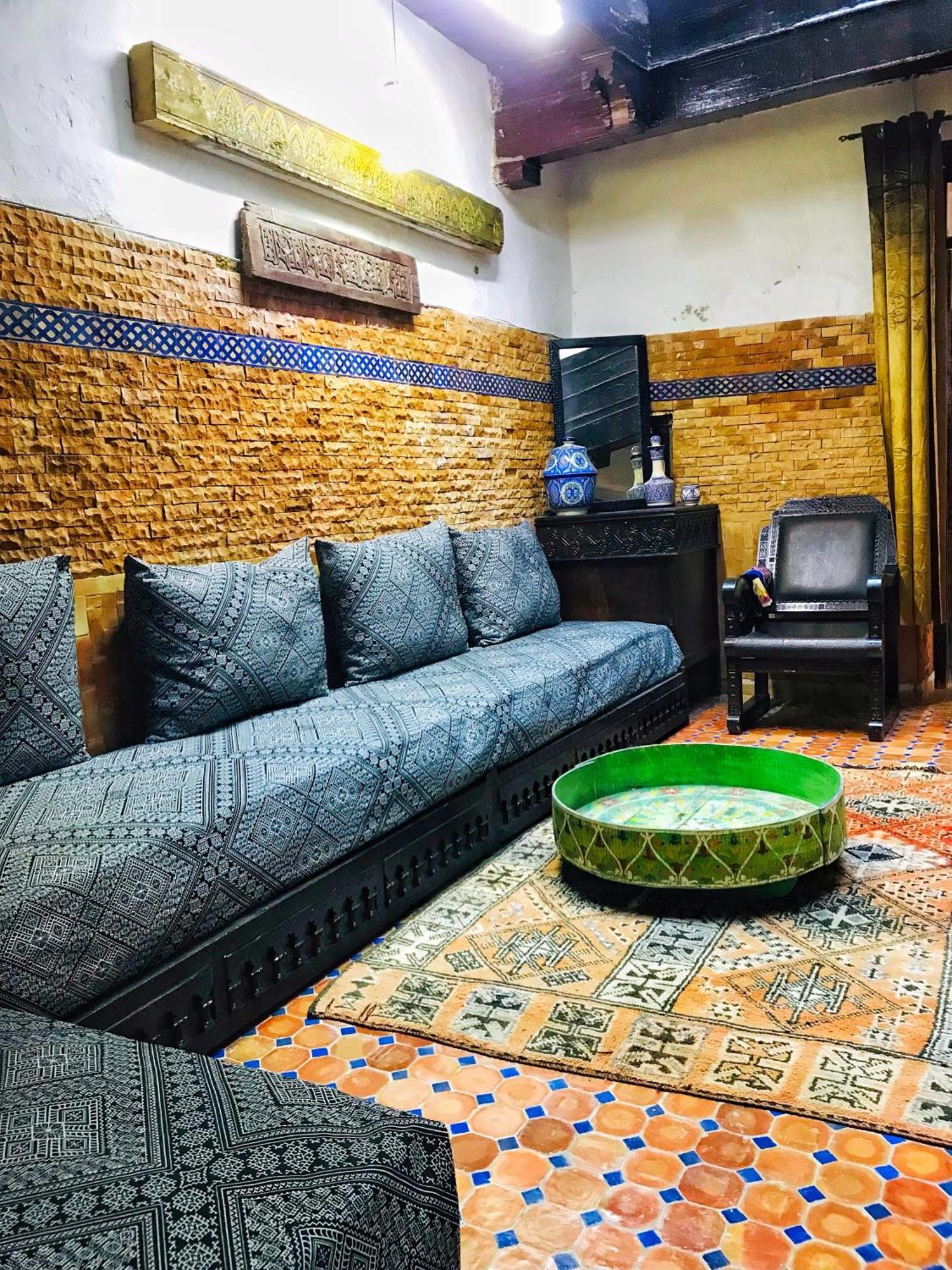Riad Zahraa Al Ismailia Meknès Exteriör bild